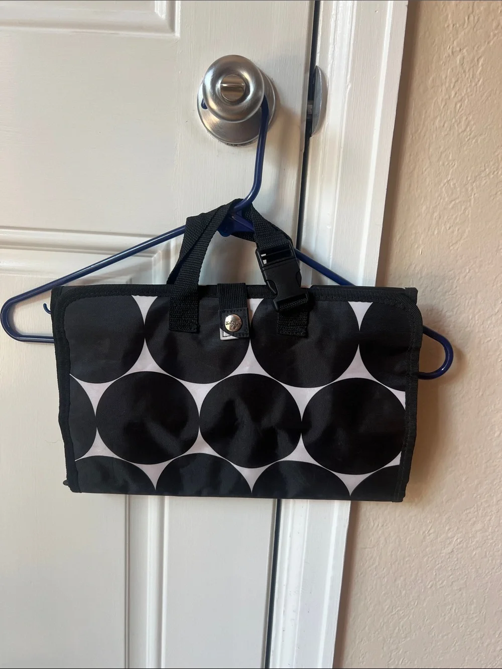 thirty-one Black & White Circle Pattern Cosmetic Organizer